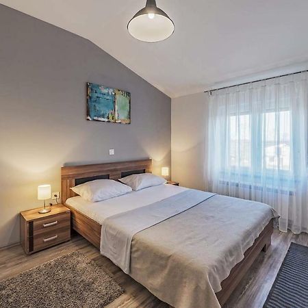 Apartment Lavander 01 พูลา ภายนอก รูปภาพ